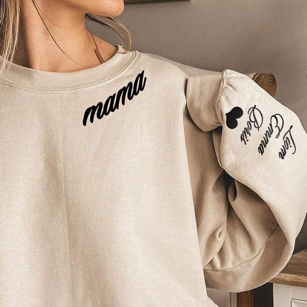 Sweat Mama personnalisé avec le nom des enfants sur la manche💕