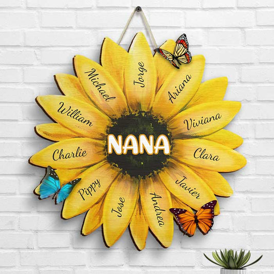 Family Sunflower Sign - Gift For Grandma Nana Mom Personalized